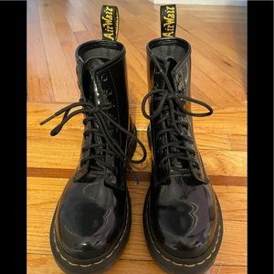 Dr. Martens 1460 Size 6Y Black Patent Leather